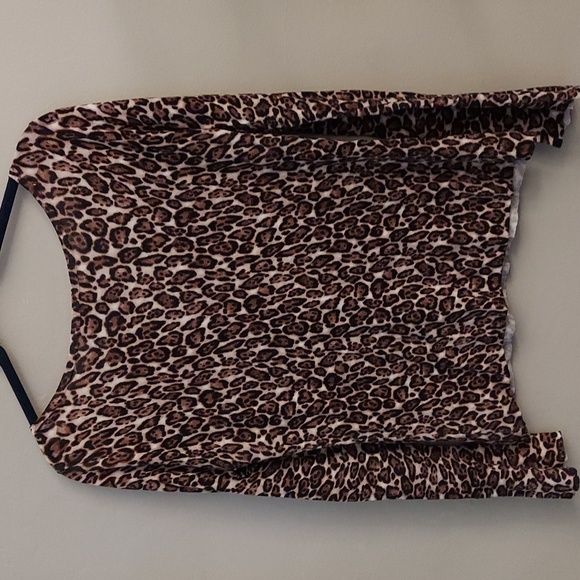 WHBM Leopard Print Long Bell Sleeve Round Neck Pullover Top - Picture 9 of 11